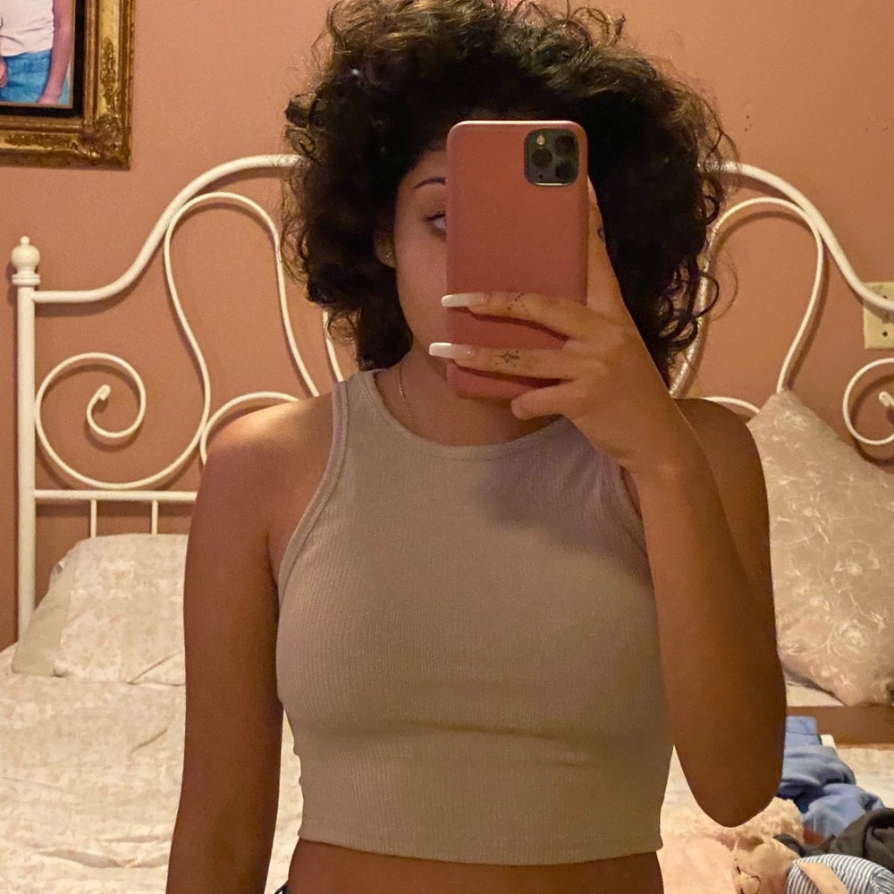 Cropped tank